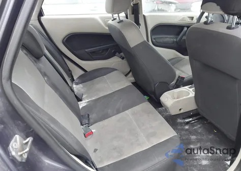 2013 Ford Fiesta S z USA, uszkodzony, nr VIN 3FADP4AJ8DM227103